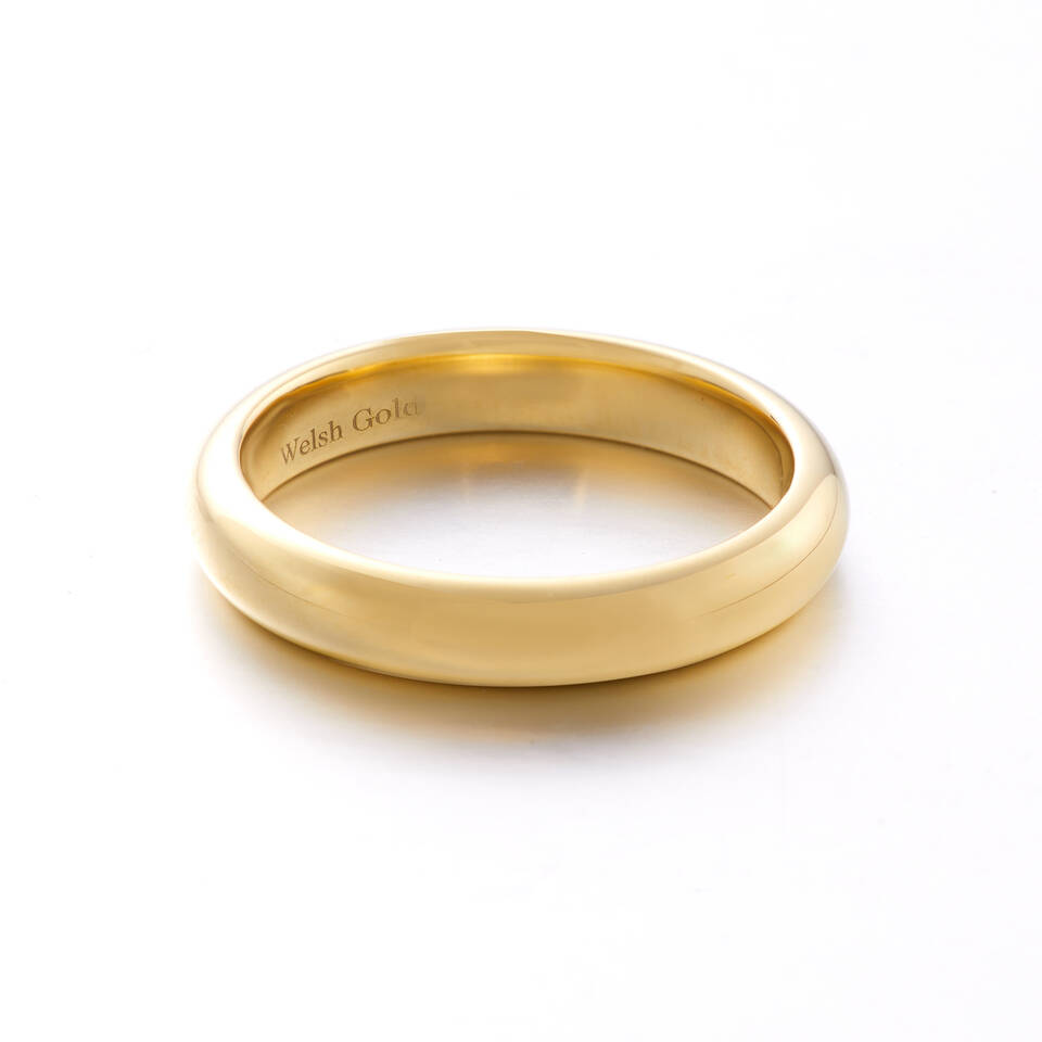 Raised court section